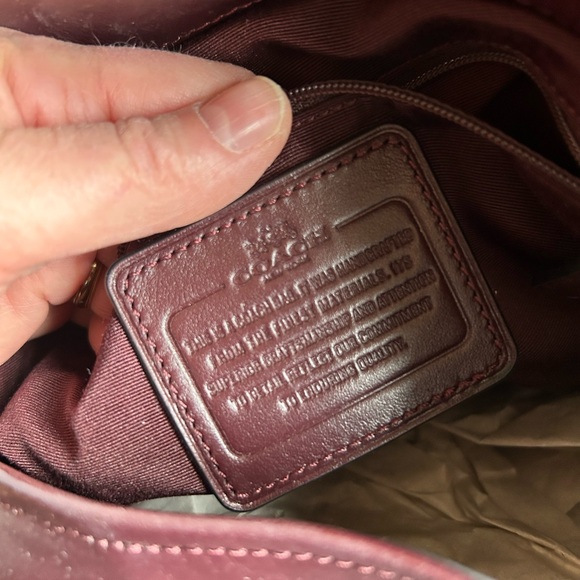 Coach Quilted Leather Shoulderbag - Picture 5 of 6